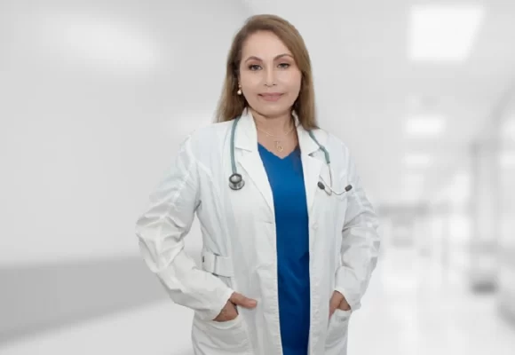 Dra. Violeta Zapata Sime: Pionera en ginecología estética, regenerativa y funcional en el Perú